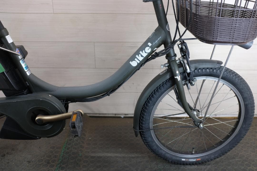 BS 　Bikke２　20インチ　3段　12.8Ah充電器あり