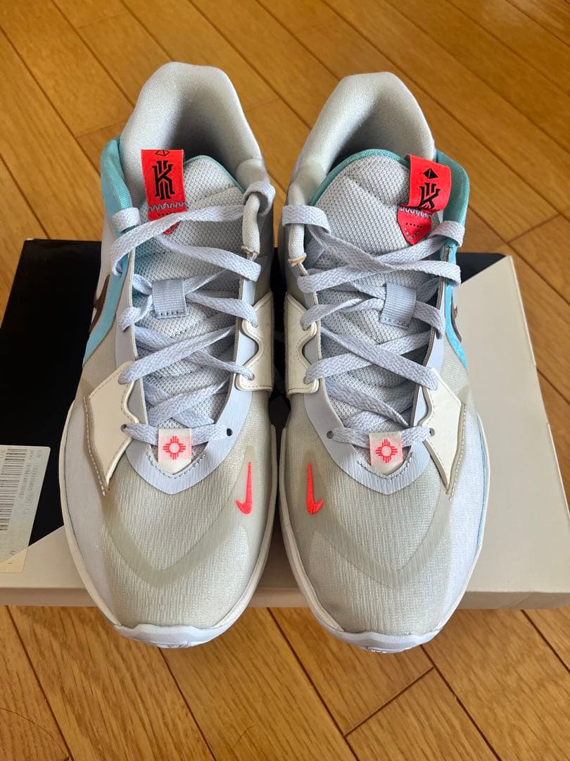 シューズ(男性用) Nike Kyrie Low 5