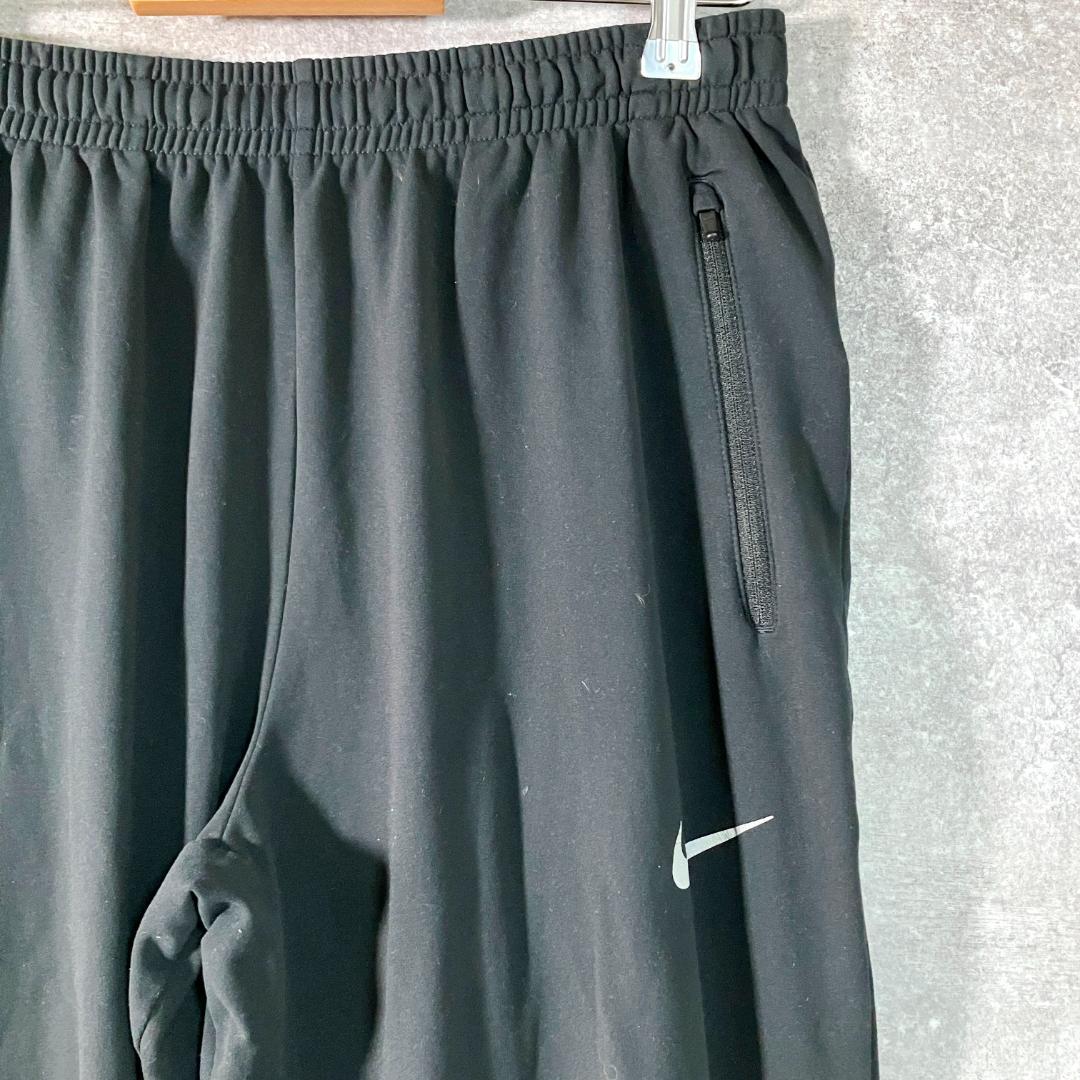 NIKE　トレーニングパンツ　ブラック　ロゴ　スキニー　DRI-FIT