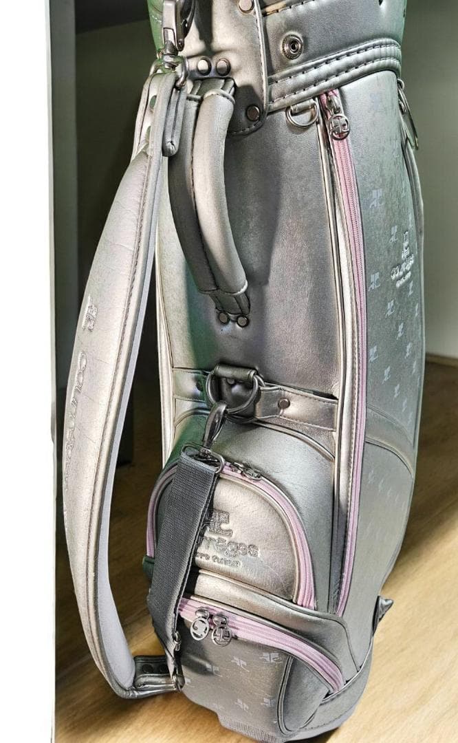 まむ送料無料/　COURREGES 軽量タイプ、ゴル シルバーｘPINK