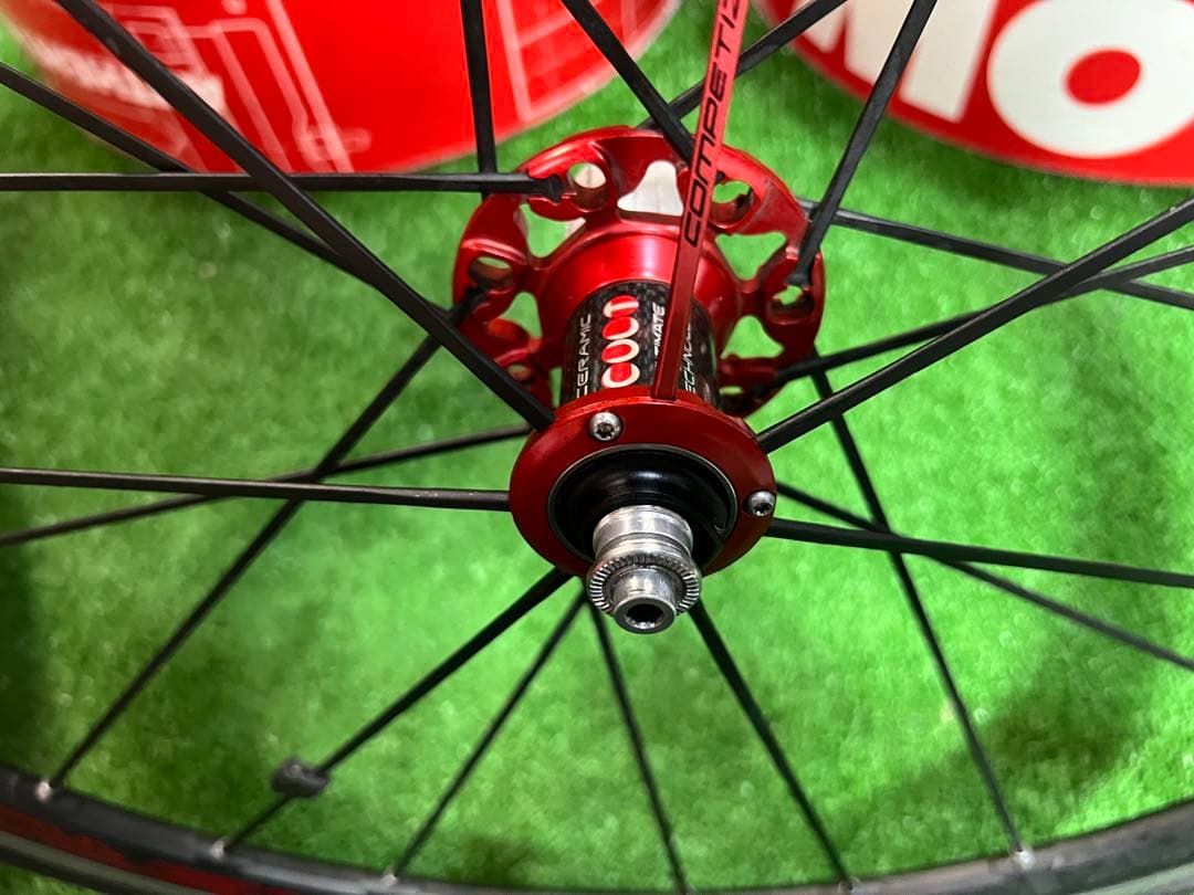 フルクラム FULCRUM レーシングゼロ　コンペティツィオーネ CULT