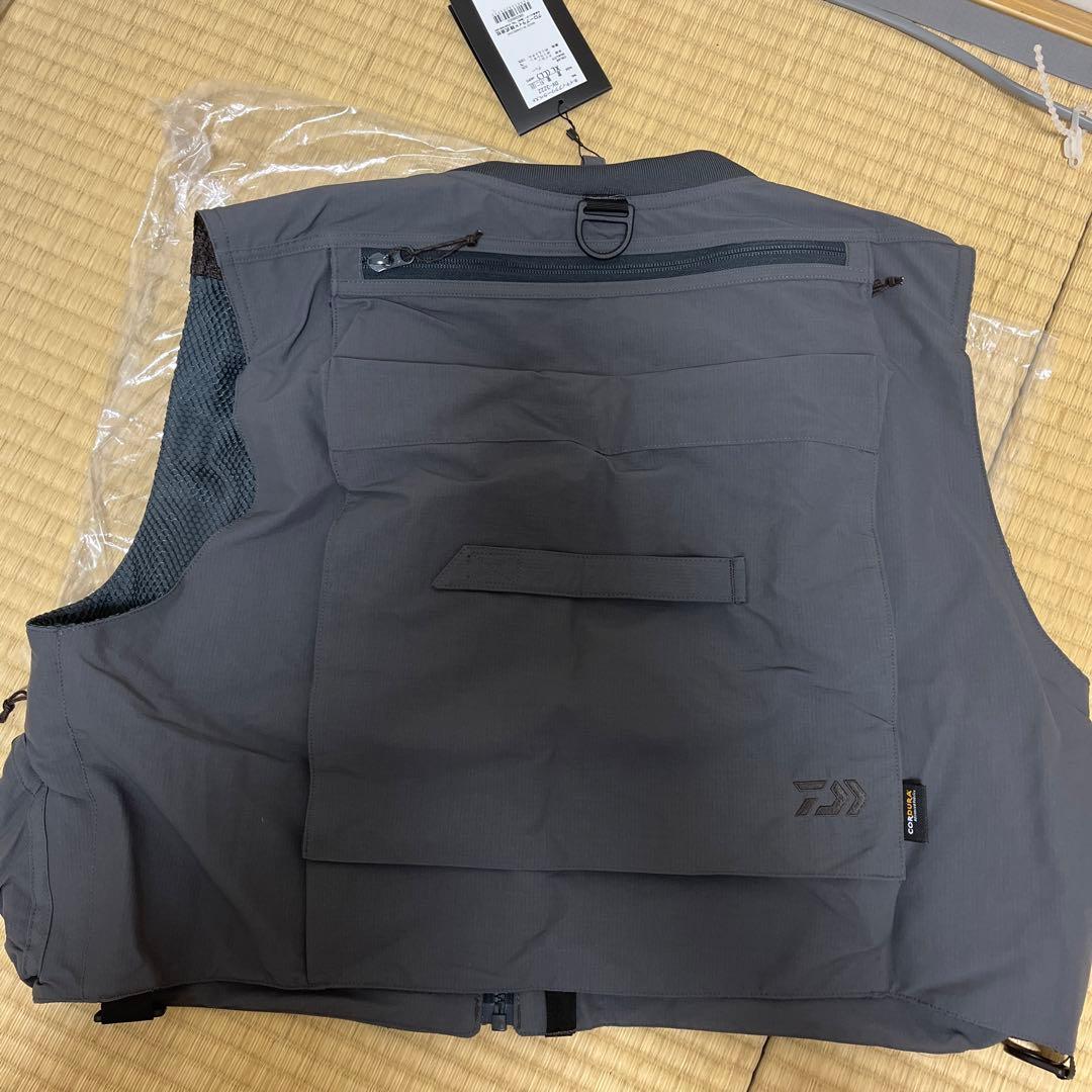 ダイワ　ネイティブクリークベスト XL グレー【未使用品】フィッシングベスト