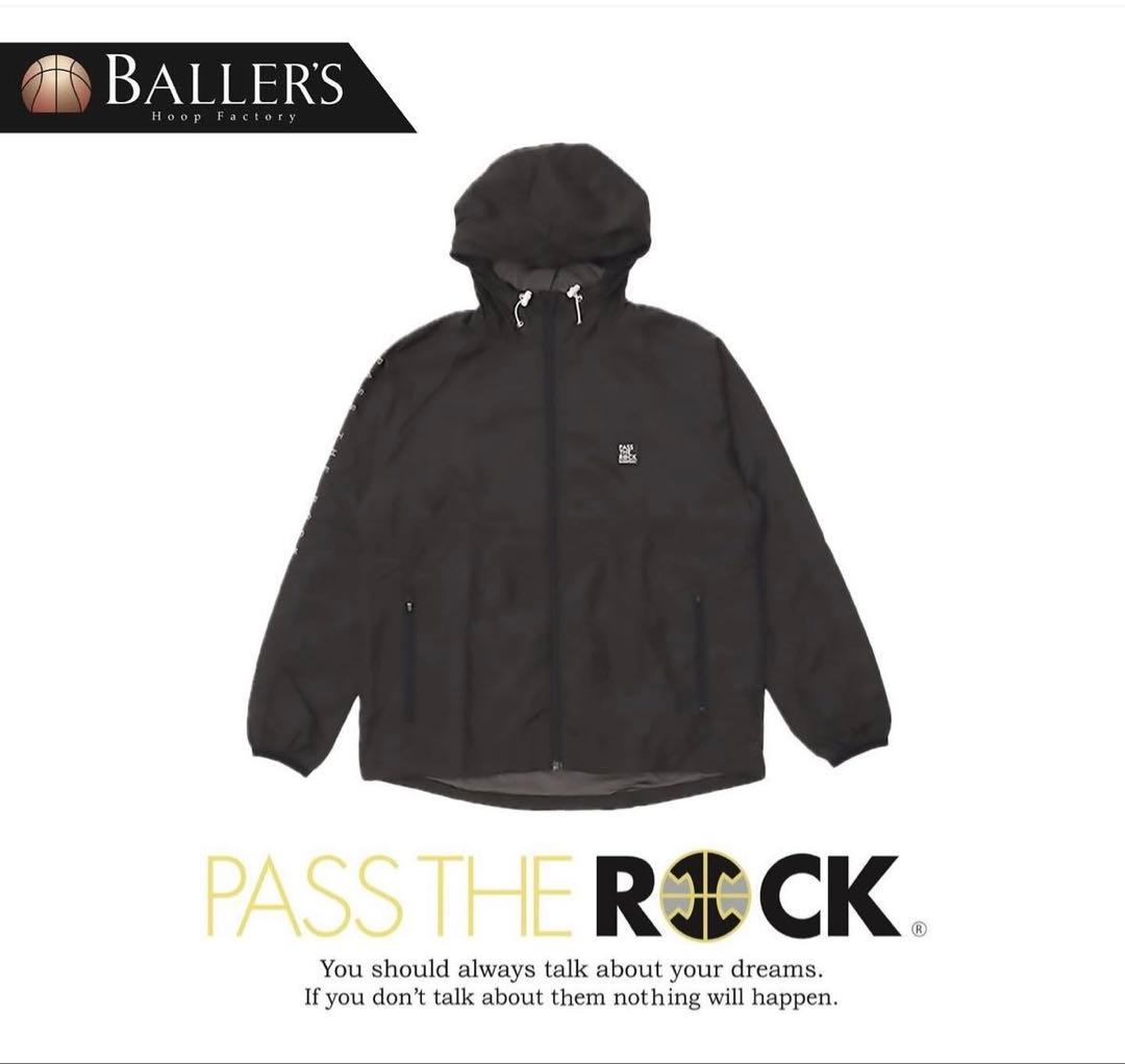美品　PASS THE ROCK フード付きナイロンジャケット