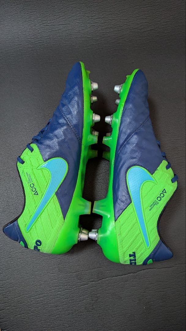 NIKE サッカースパイク ティエンポ レジェンド6　SG ナイキ ACC