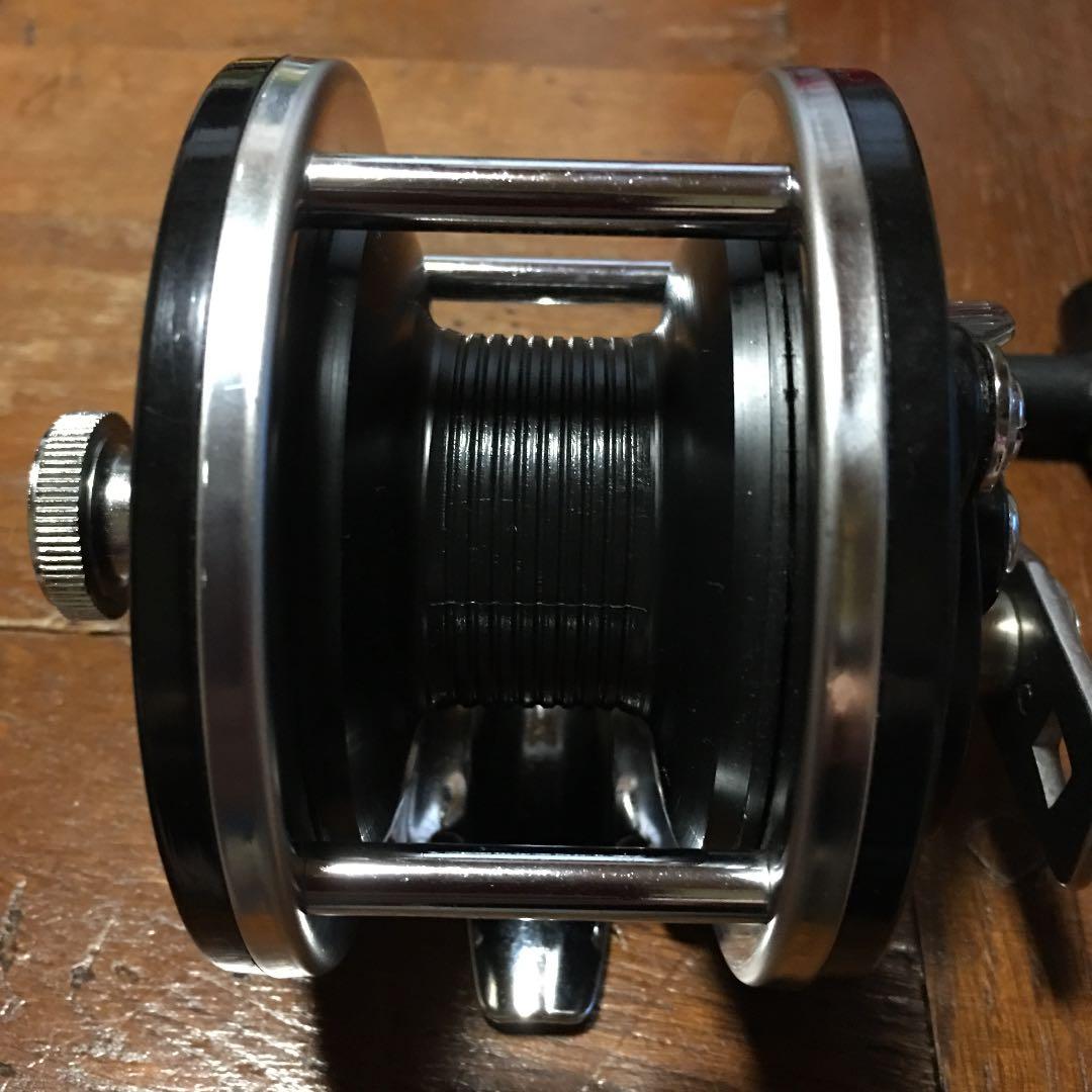 オリムピック釣具 NEW DOHZUKI 300 新品！