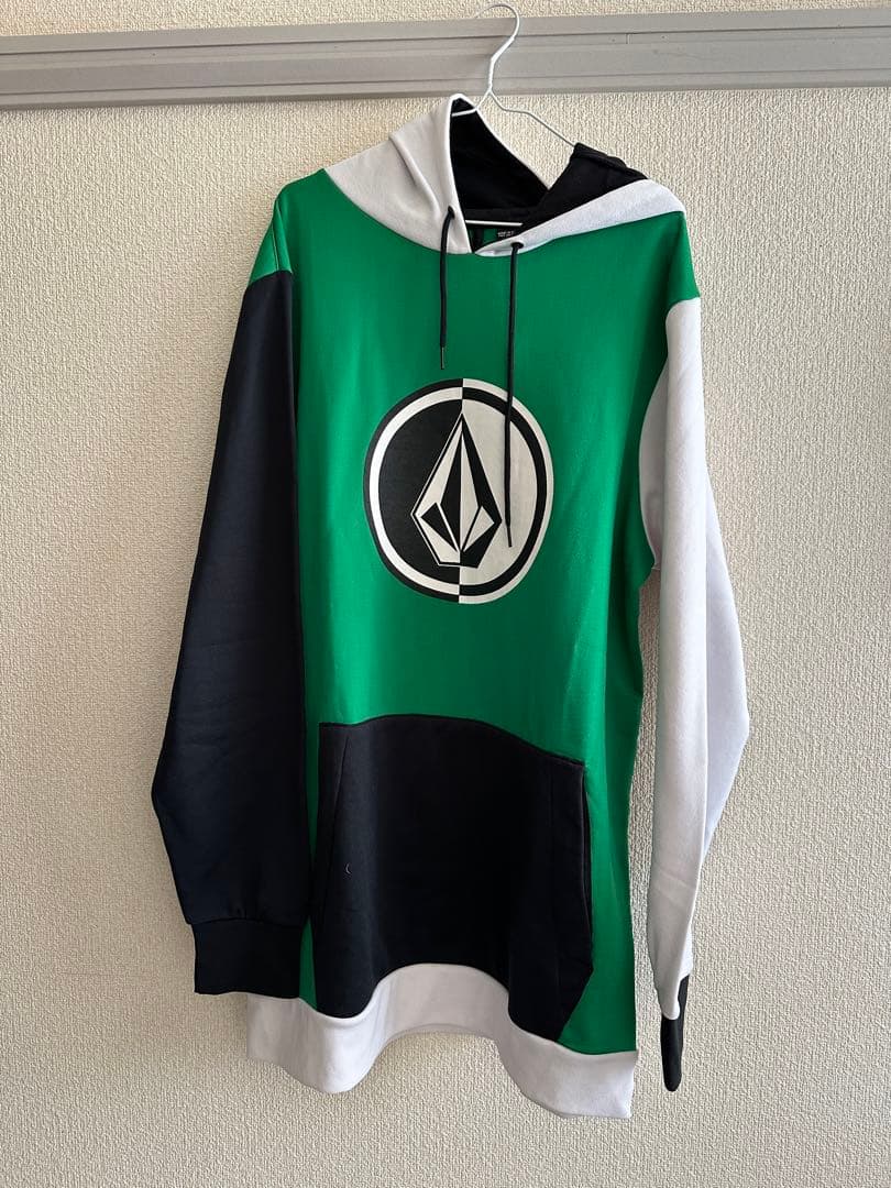 ボルコム Volcom フード付きウェア カラーブロック撥水　パーカー