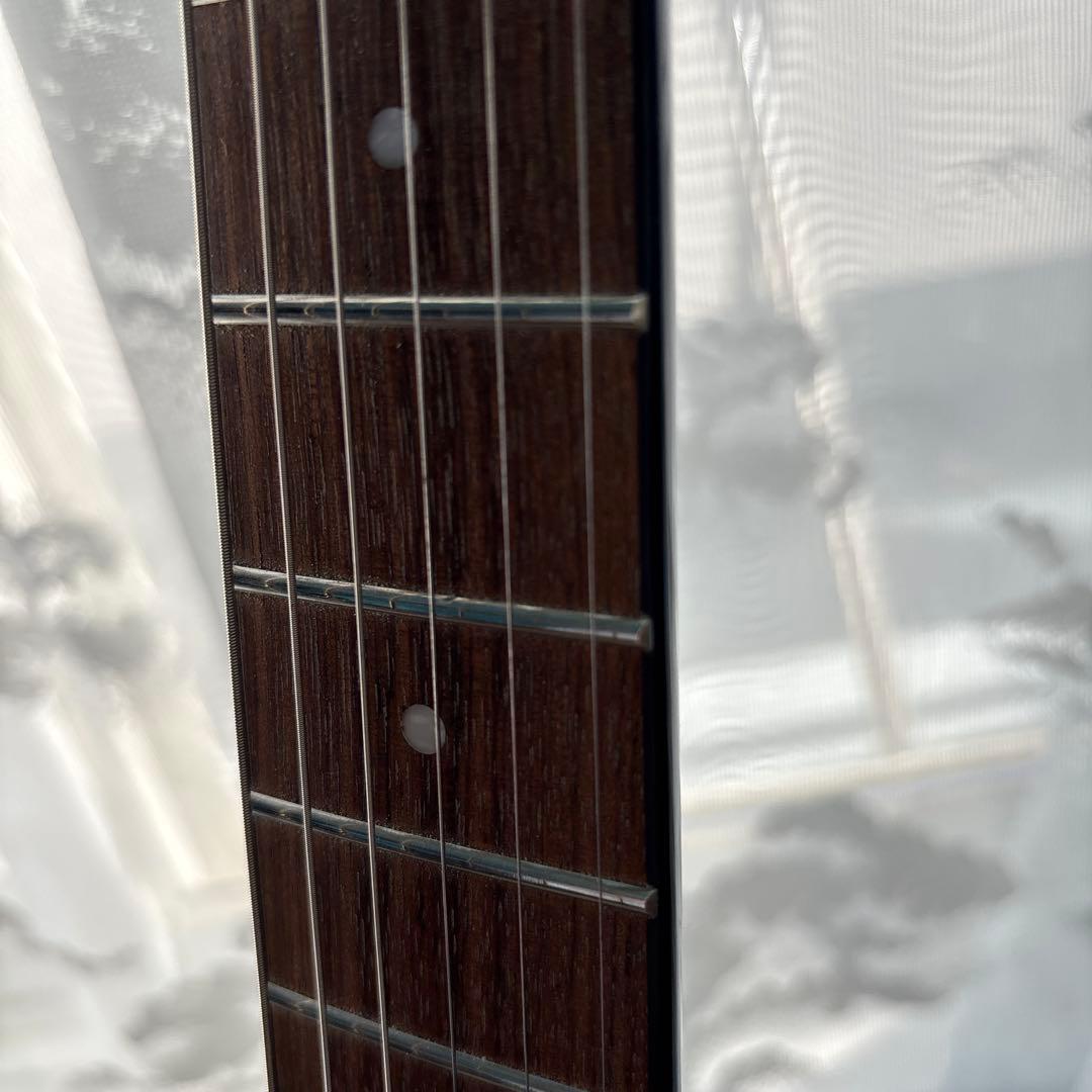 貴重　FERNANDES LIMITED EDITION ホワイトエレキギター