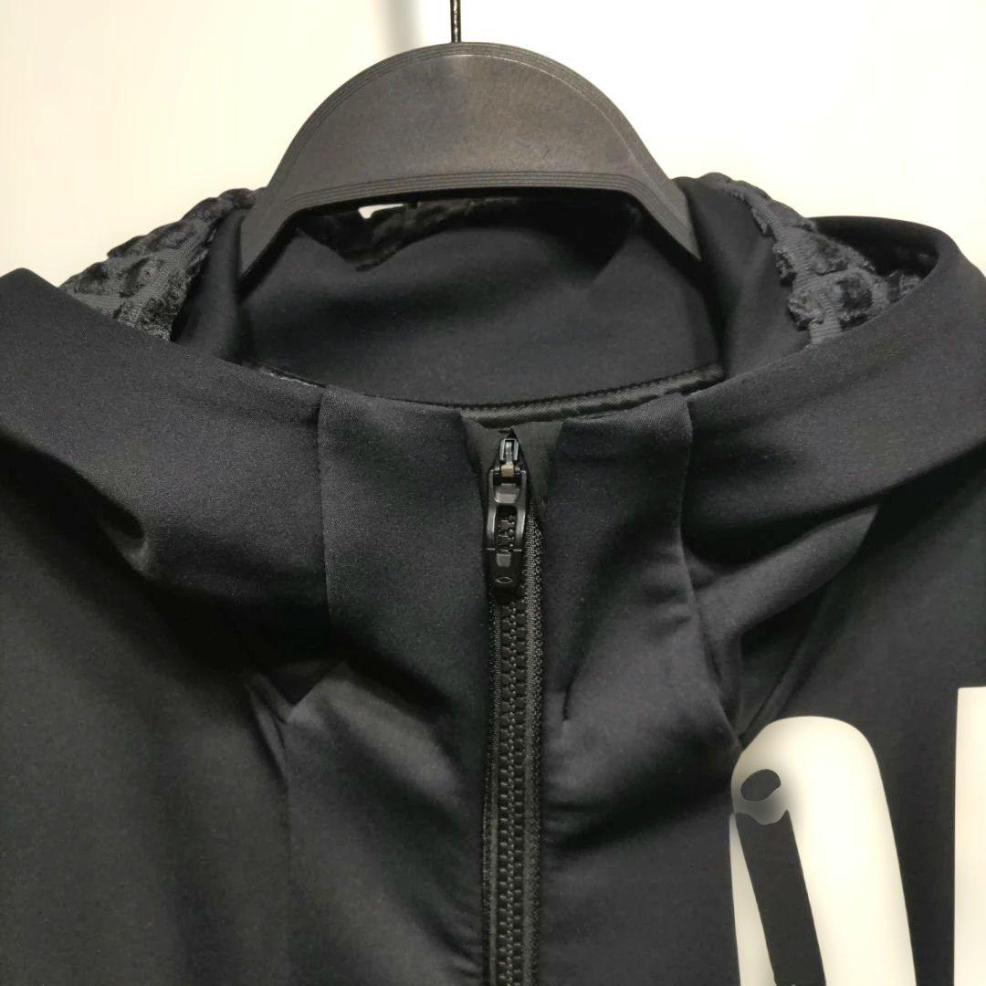 【美品】OAKLEY オークリー メンズ フルジップ パーカー ブラック M