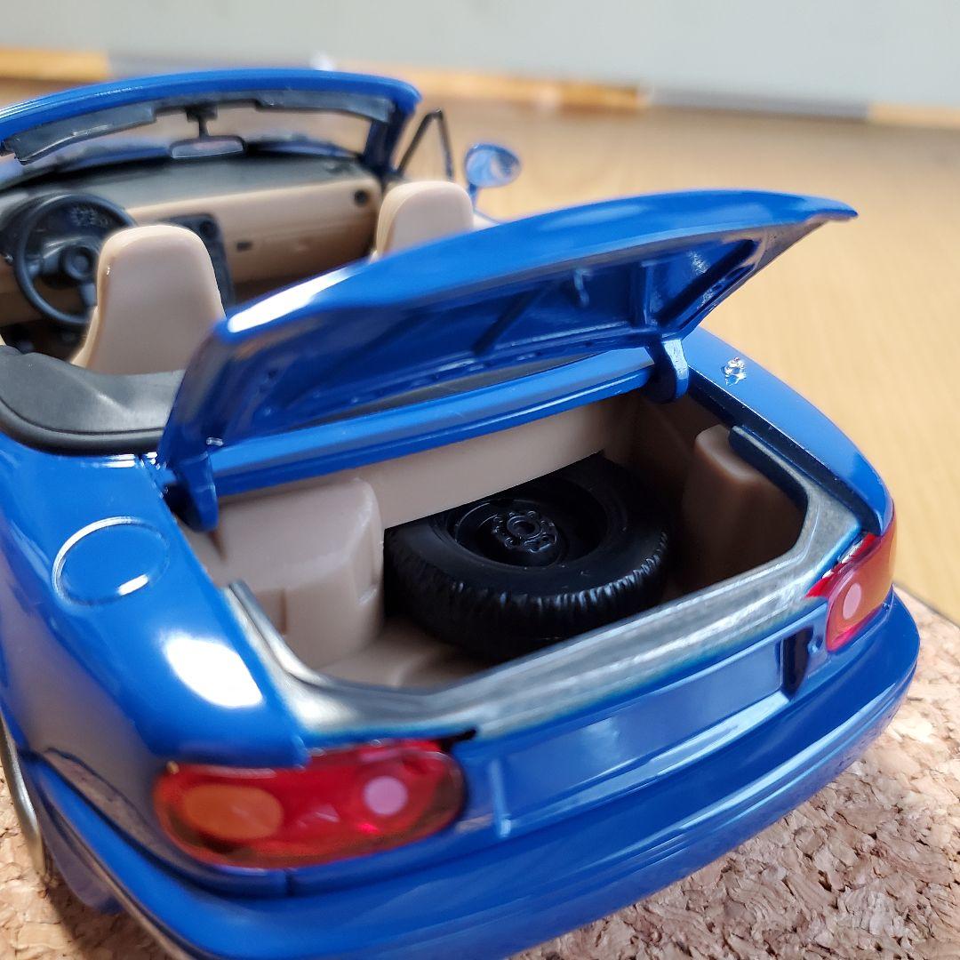 GATE製 Mazda MX-5 Miata NAロードスター 1/18スケール
