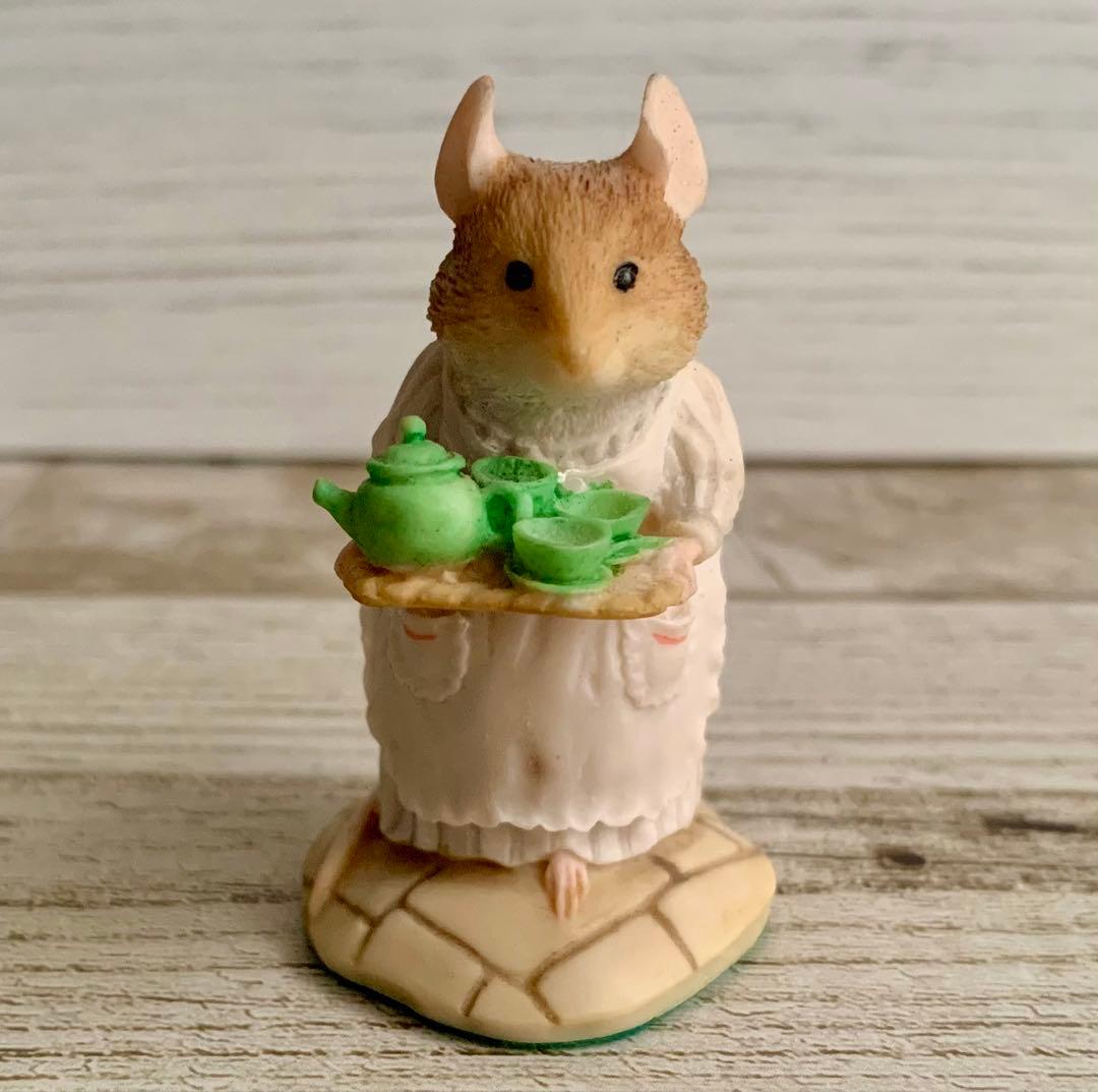 アップルおじさんとアップルおばさん フィギュリン ブランブリーヘッジ 置物