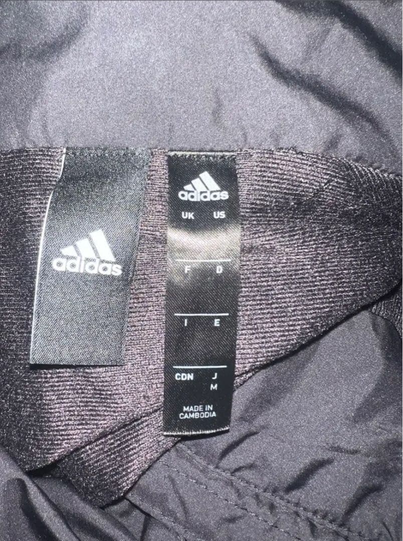 adidas ブラックジャージ上下セット