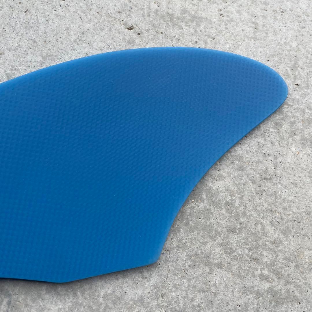 新品　キールフィン　サーフィン　ツインフィン　fcs2 フィッシュ