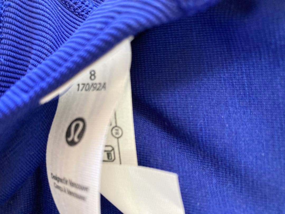 【希少カラー】lululemon 青 ハイネック スポーツブラ