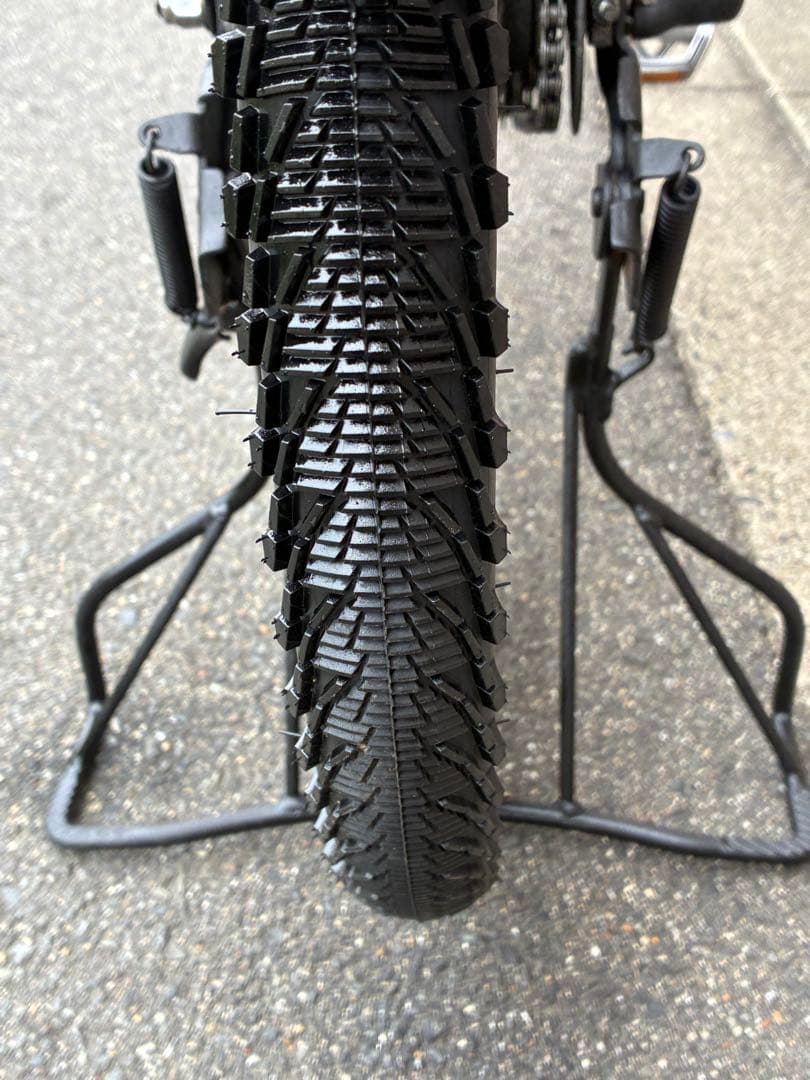バッテリー新品新品タイヤバッテリー2個HYDEE.BRIDGESTONE)