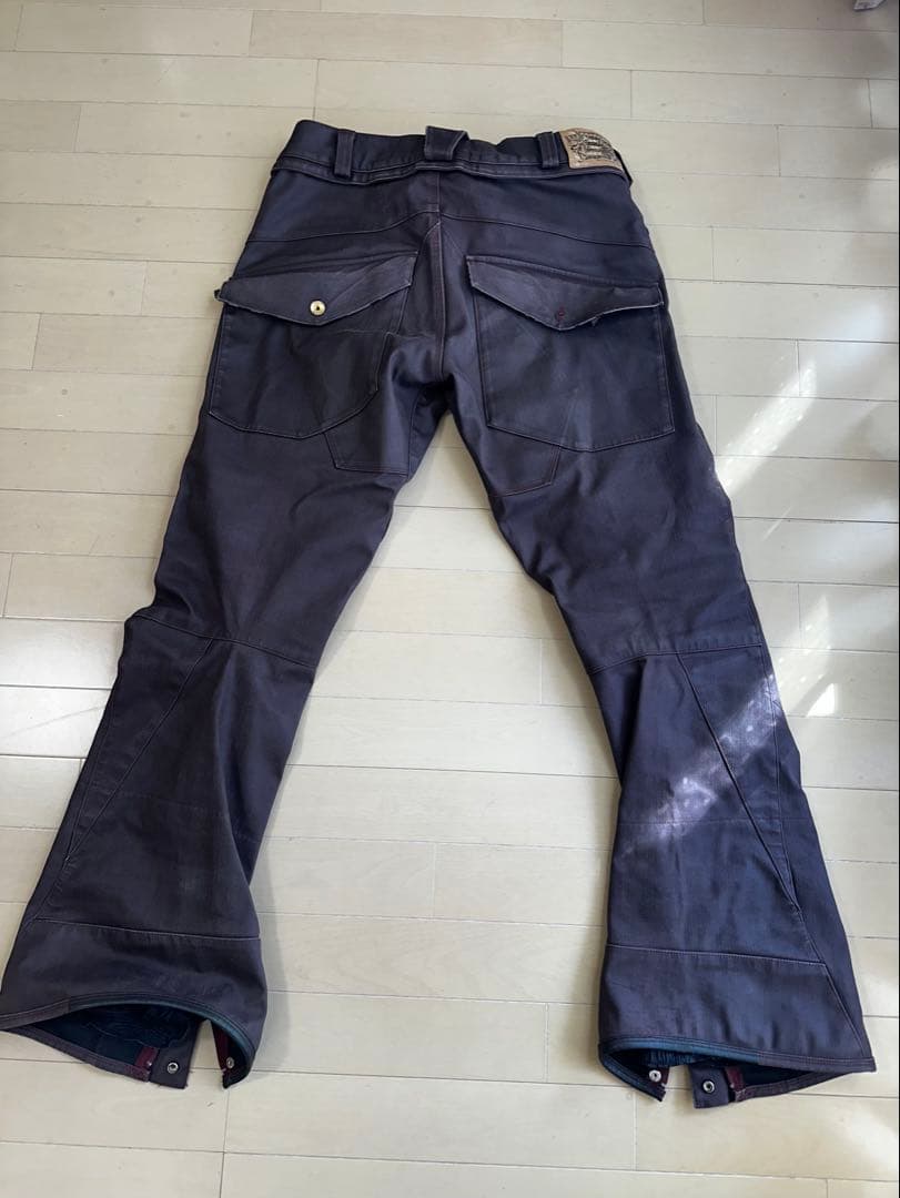 Volcom スノーボードウエアセットアップ