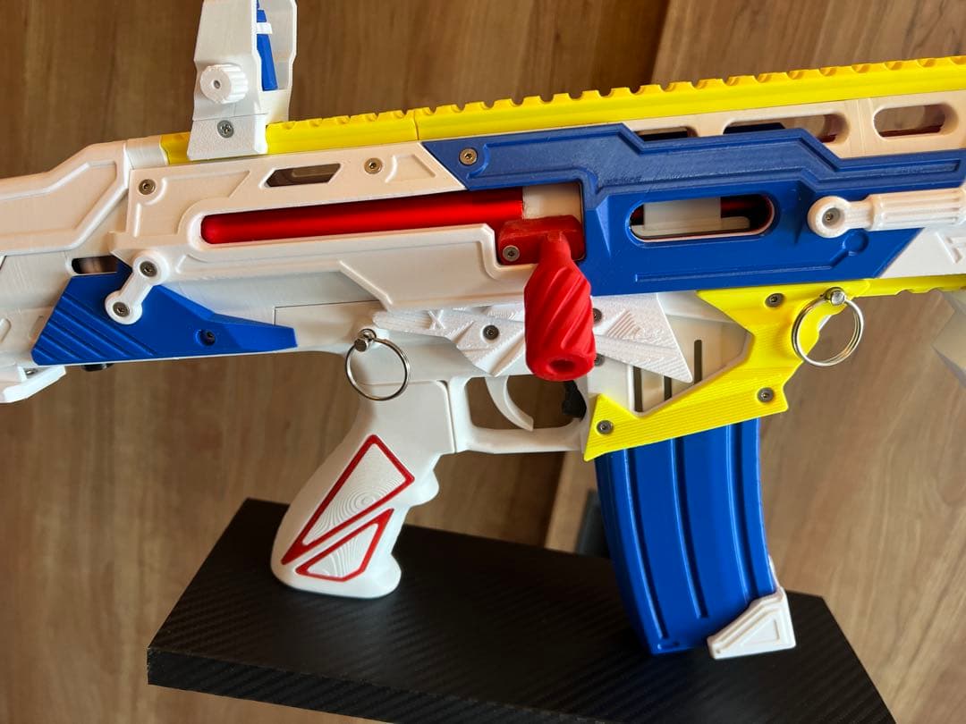 3Dプリンター ガンダム風カラーのスポンジ狙撃銃