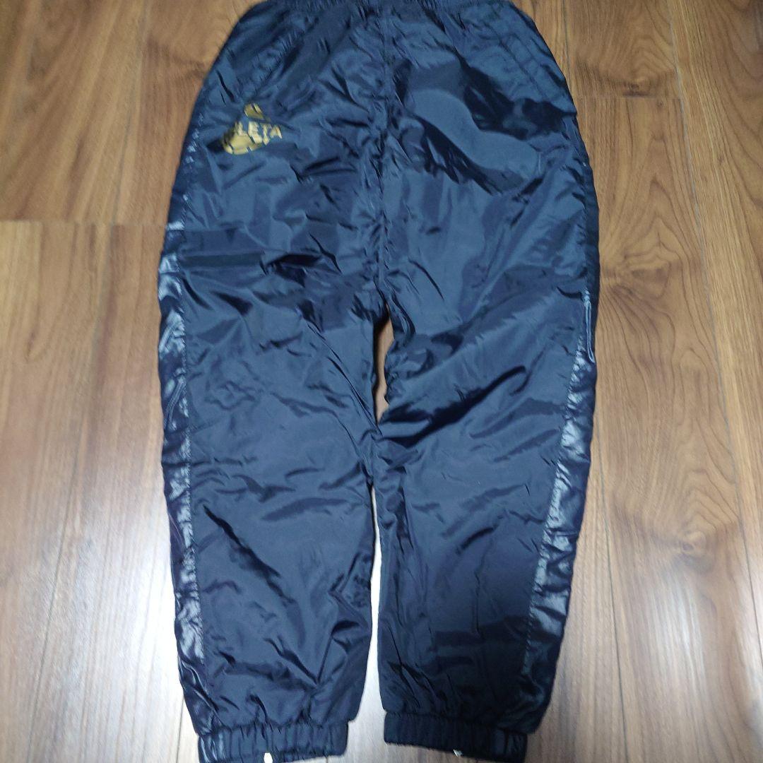 良品 ATHLETAアスレタ 厚手 中綿ウォームアップピステ 上下セット L
