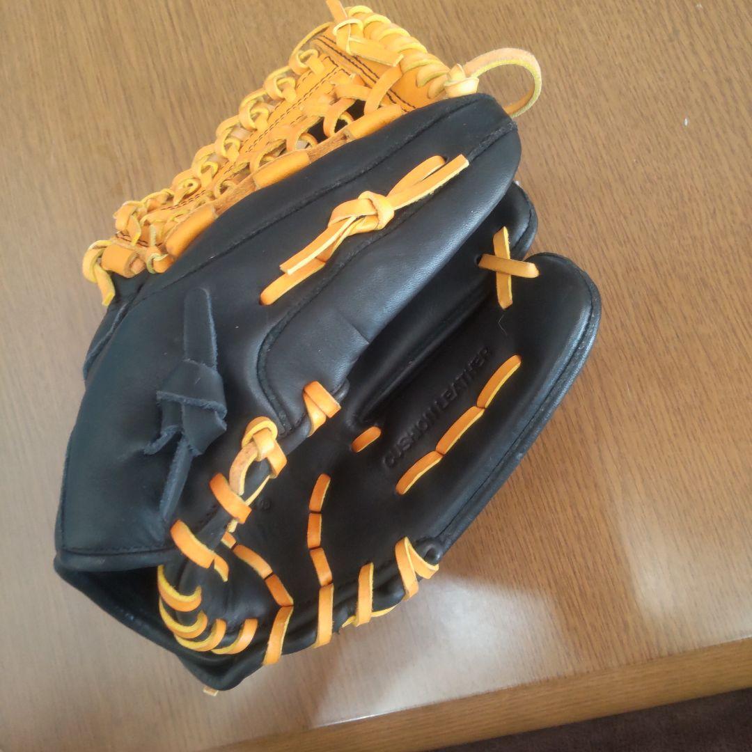 【未使用】ウィルソン A700 軟式 内野手用グローブ Wilson 右投げ