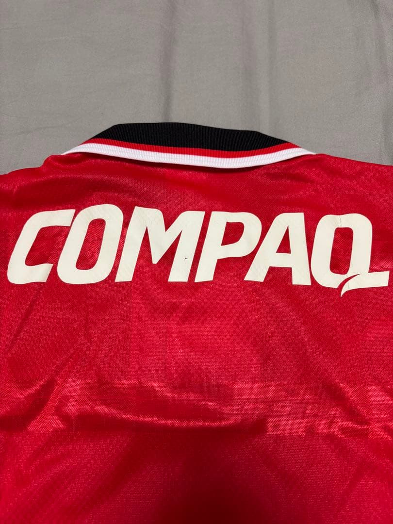 浦和レッズ　1999-2000 PUMA正規品 S〜M 新品タグ付き　劣化あり