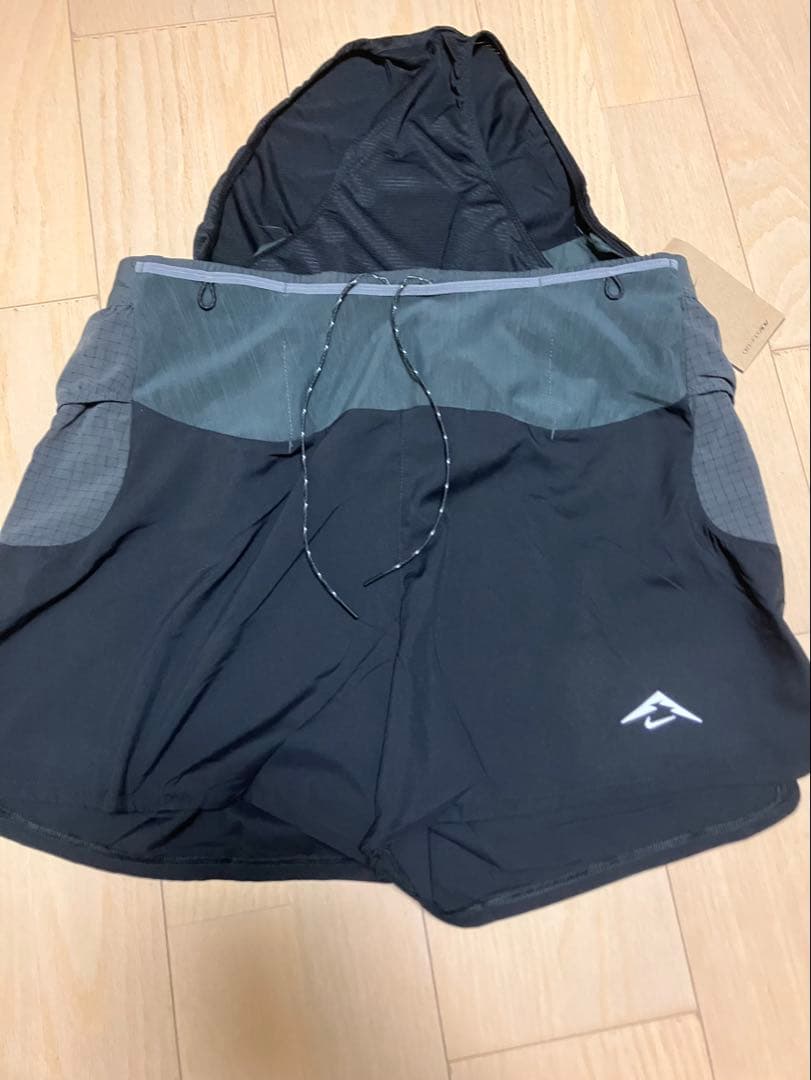 ナイキ トレイル セカンド サンライズ 13cm Dri-FITランニング M