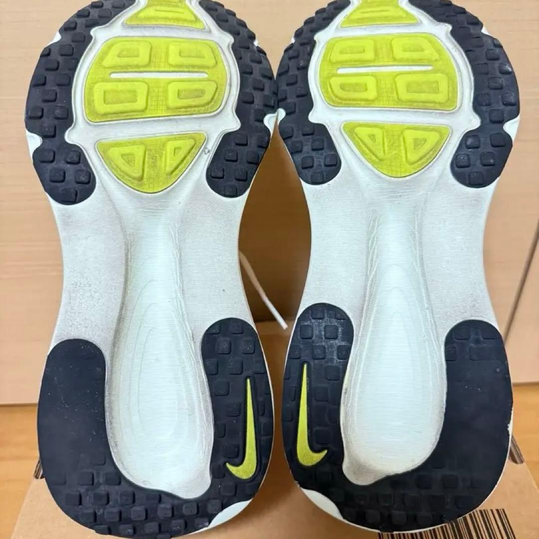 Nike ボメロ18 25.5 定価16,500円