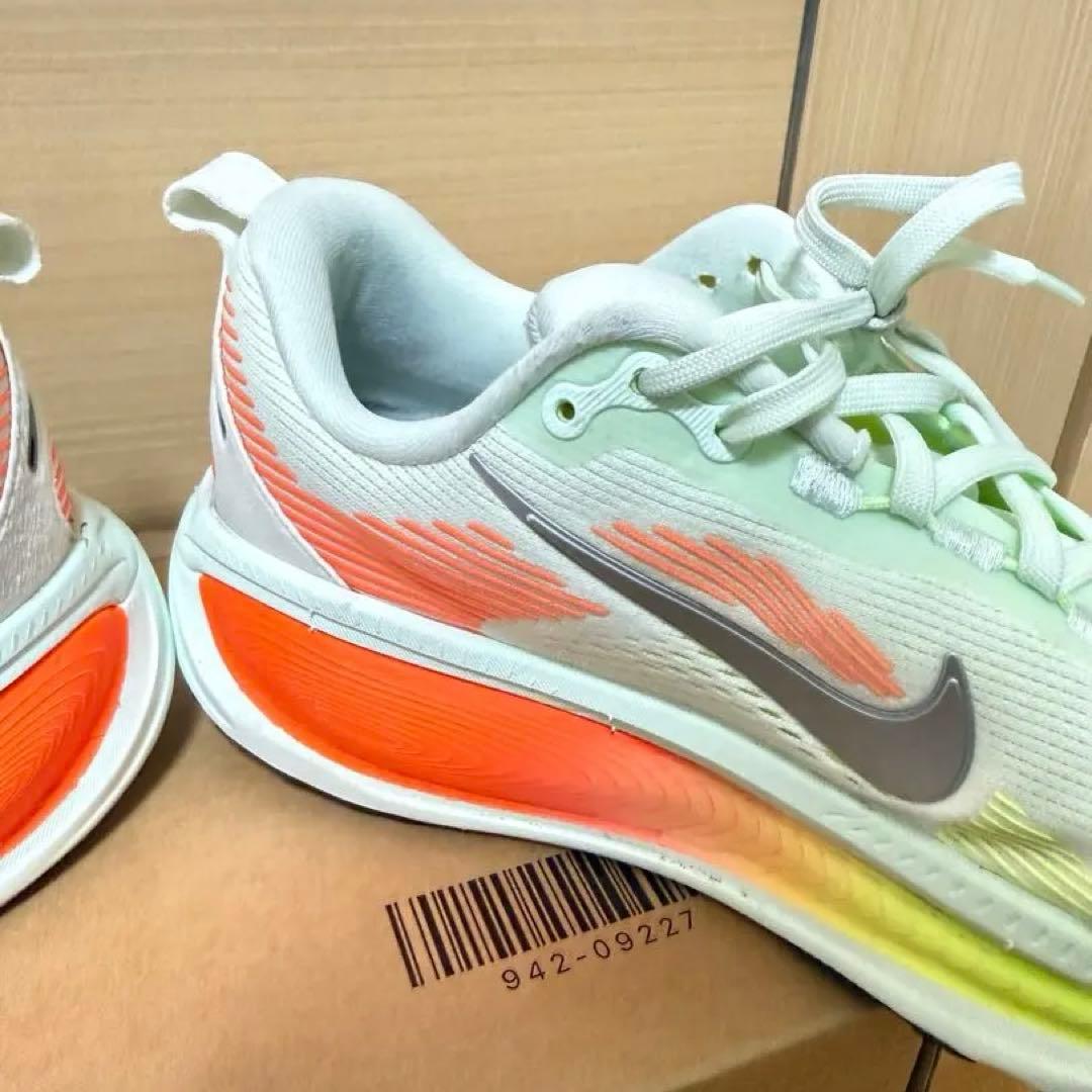 Nike ボメロ18 25.5 定価16,500円