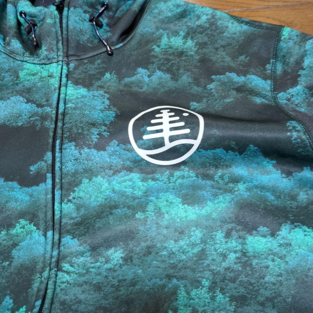 【激レア】BURTON 撥水パーカー　ボンディング　 L　総柄