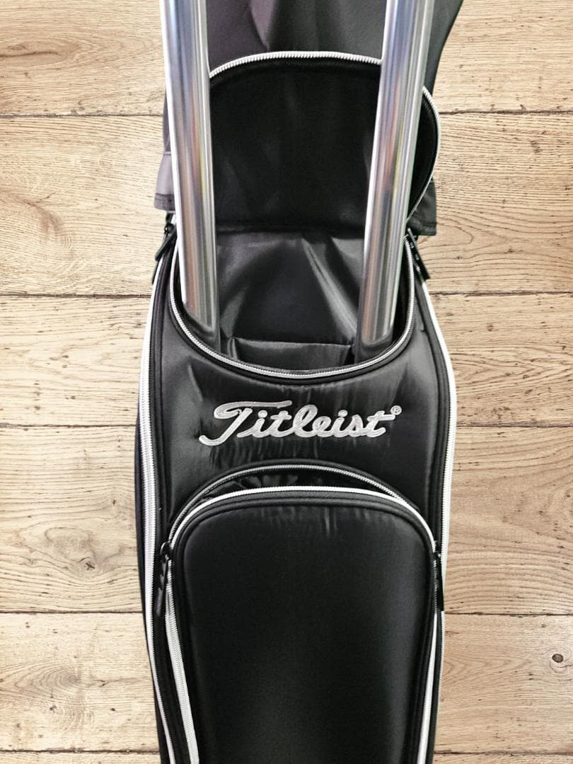 【新品未使用】NEW！Titleist ハンドルキャリー付きゴルフバッグ BK