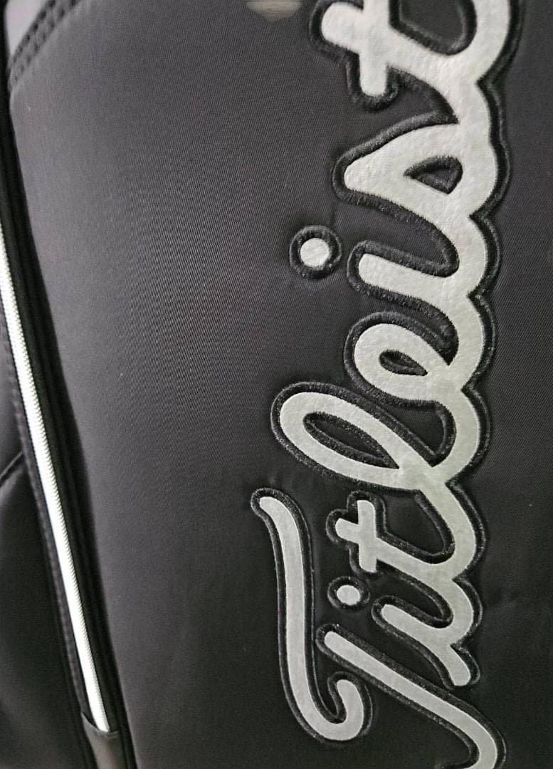 【新品未使用】NEW！Titleist ハンドルキャリー付きゴルフバッグ BK