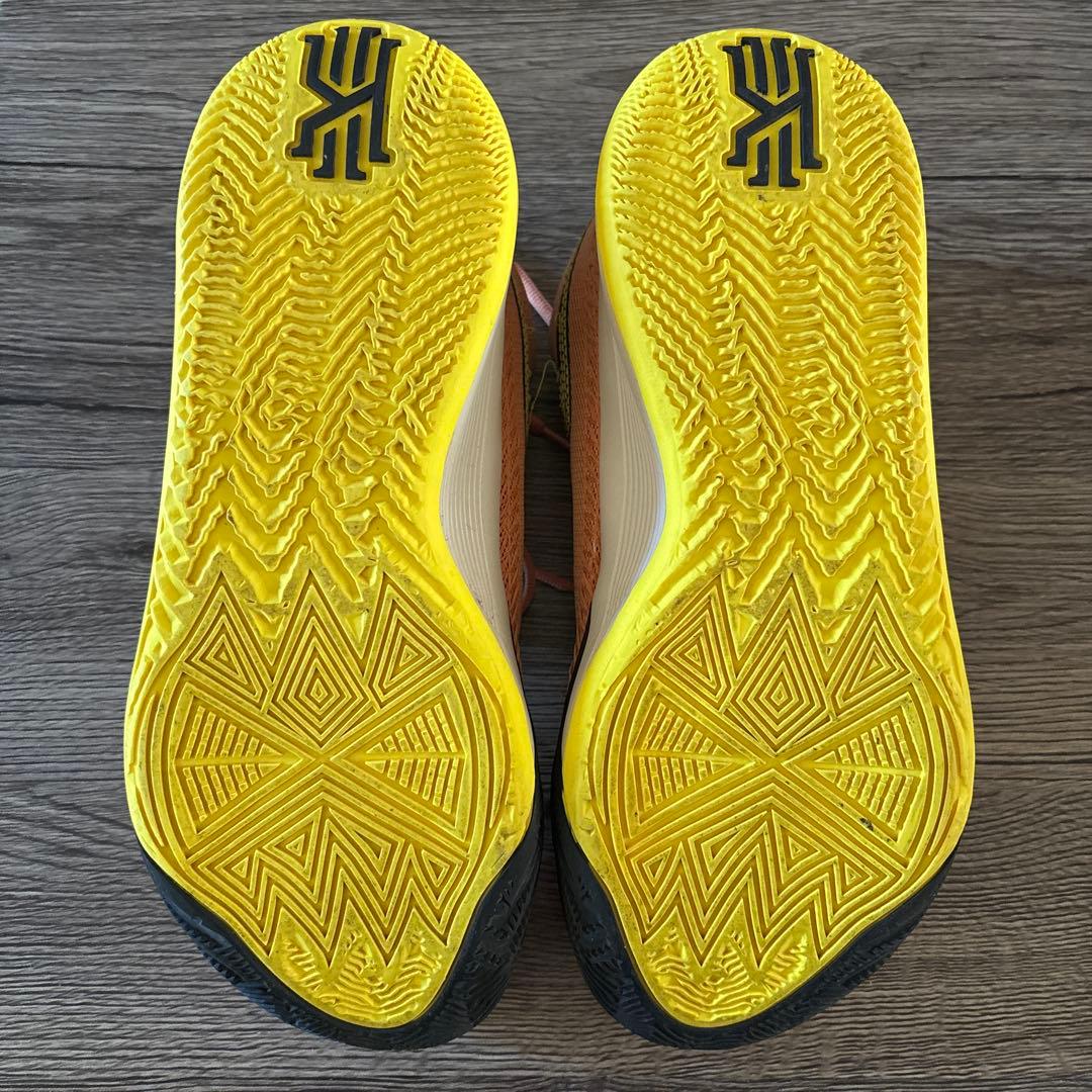 シューズ(男性用) NIKE KYRIE FLYTRAP 6 ORANGE DM1126-800