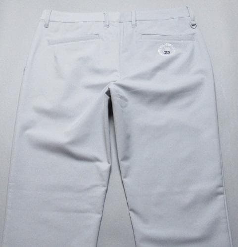新品 23区GOLF　秋冬 ストレッチ 1タックテーパードパンツ/W90