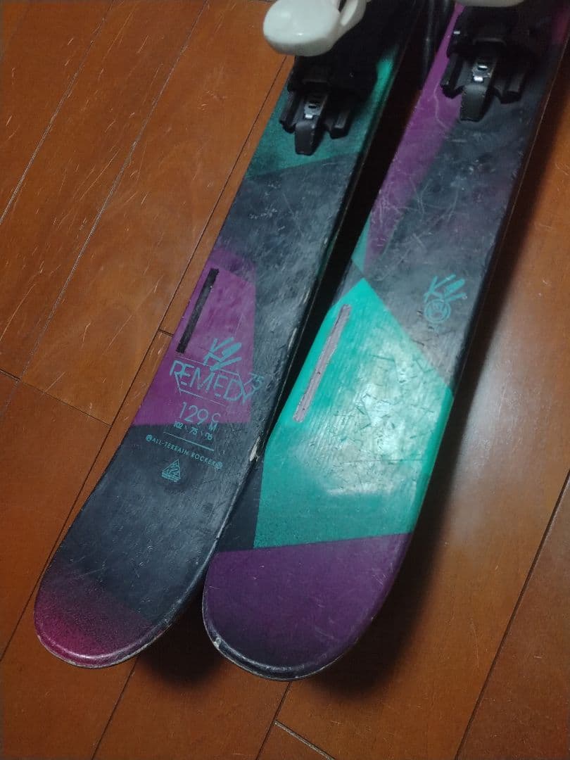 【フリースタイル☆】129cm　Ｋ２スキー板♪　ツインチップ！