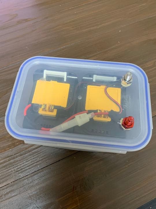 電動リール　マキタ　シマノ　ダイワ　バッテリ　魚群探知機