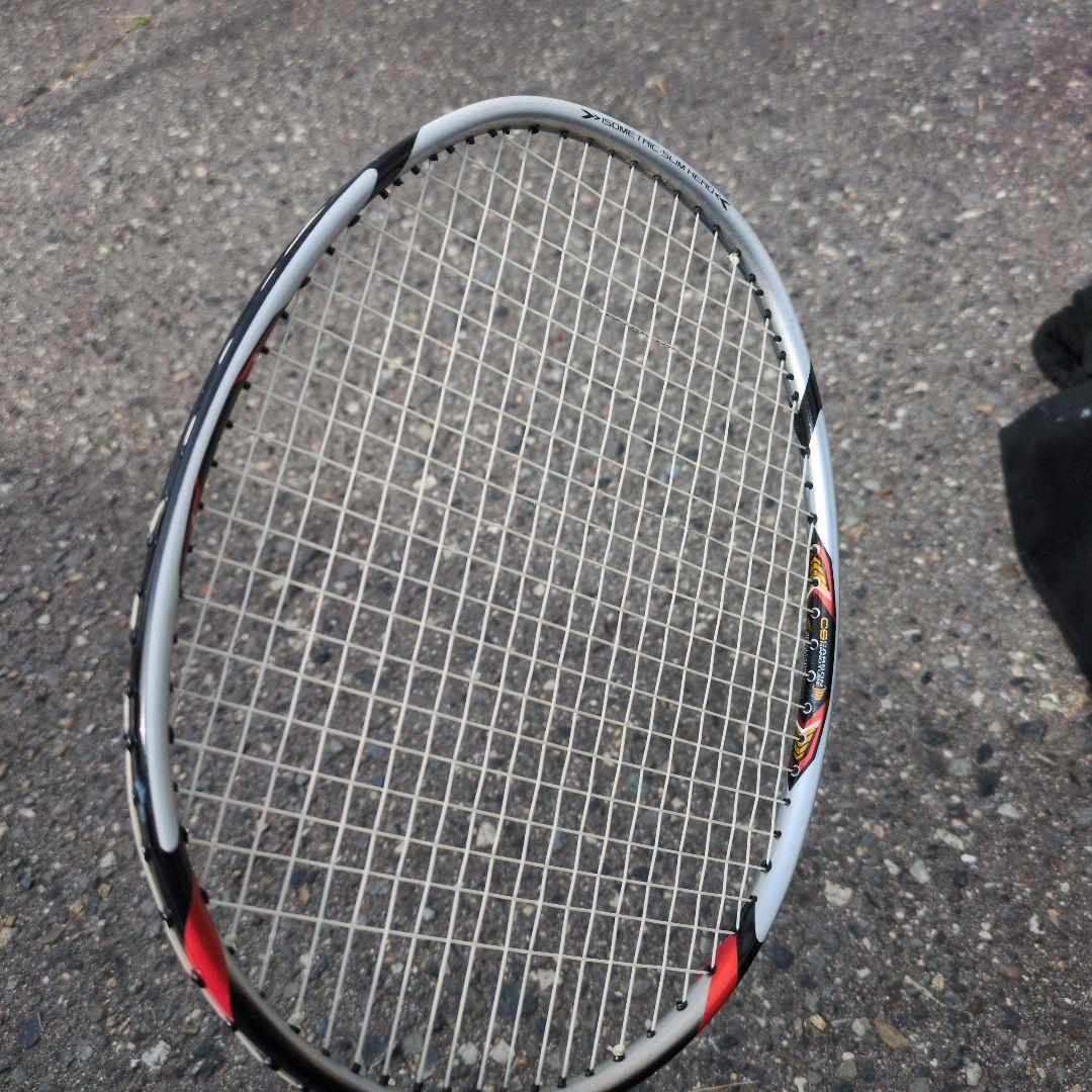 【美品】 YONEX ARCSABER 8 DXバドミントンラケット