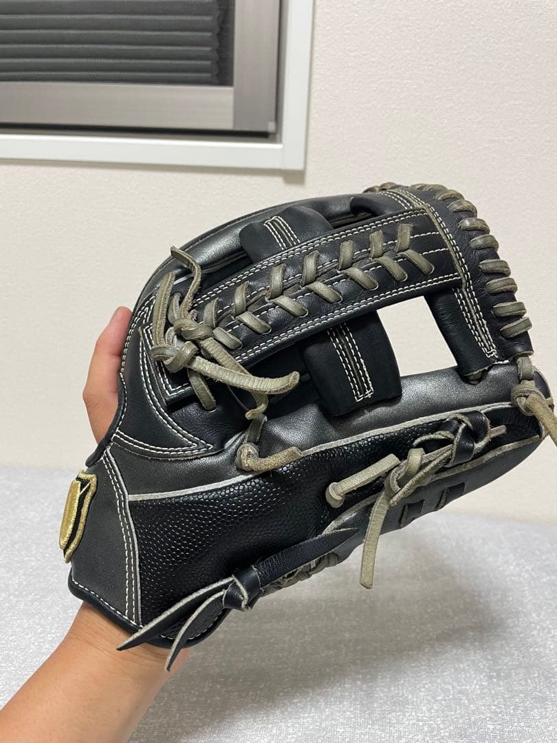 Wilson A2000 ブラック 軟式グローブ 右投げ用