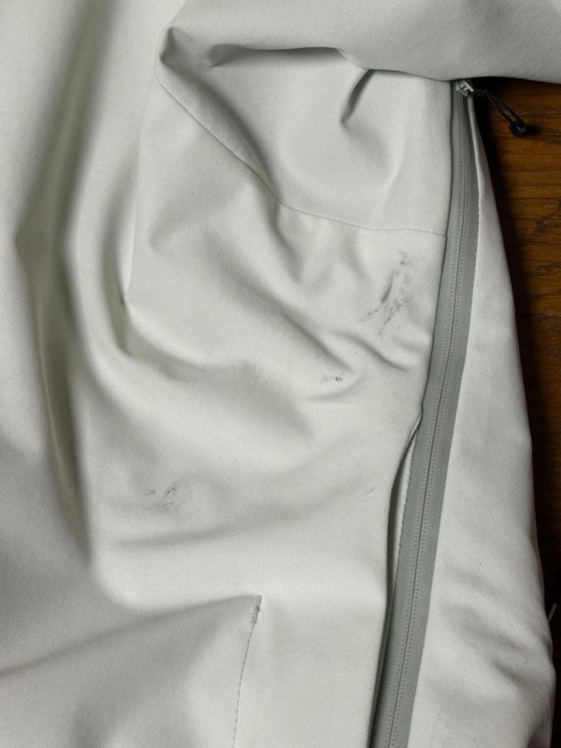 25/26モデル DESCENTE デサント スキーウェア L