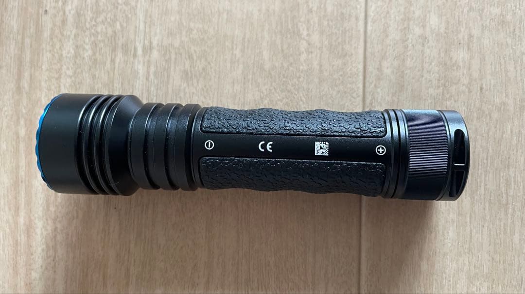 Olight Seeker 3 Pro 充電式フラッシュライト　美品