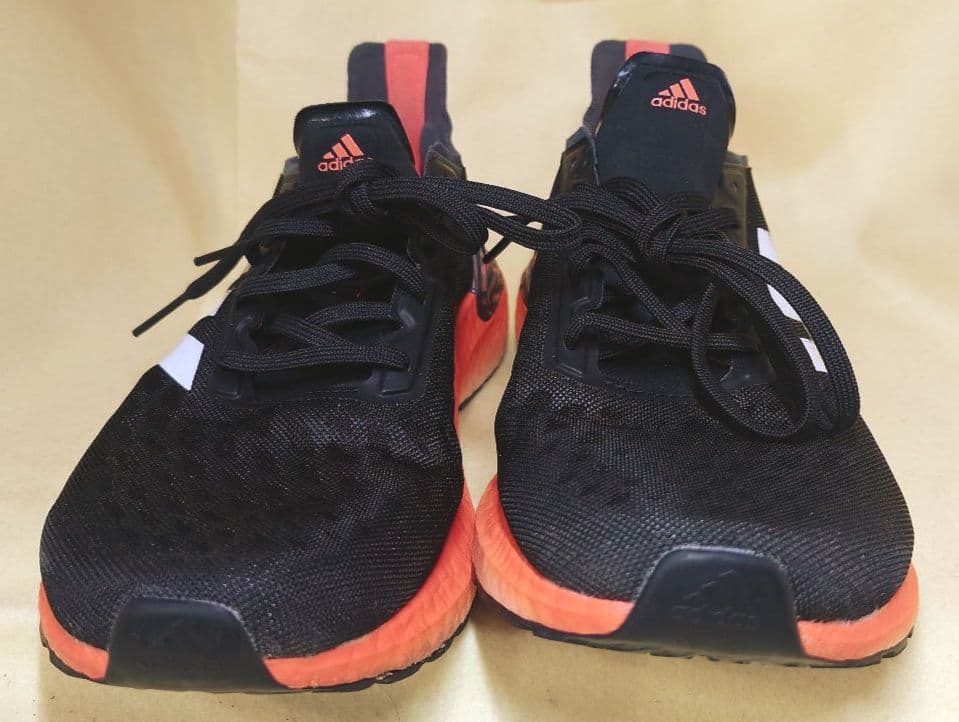 アディダス☆adidasウルトラブーストPBランニングシューズ 25.5ⅽⅿ