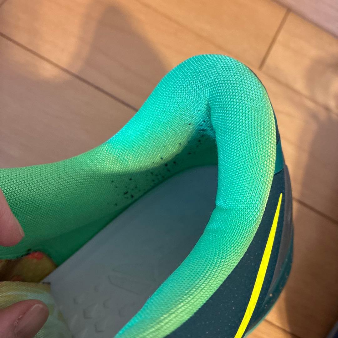 美品！Nike Kobe8 レッド/グリーン/ブルー 予備シューレース付き