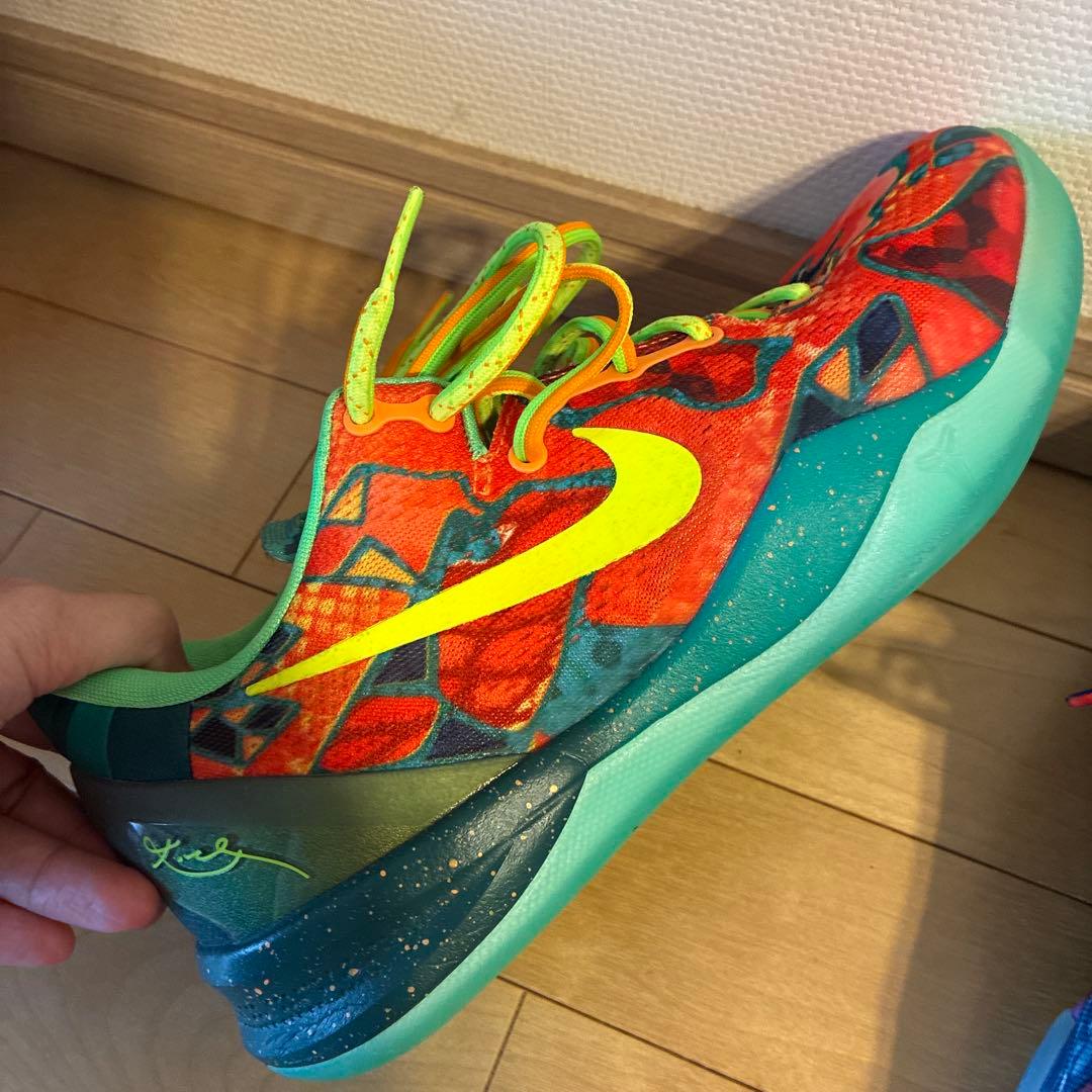 美品！Nike Kobe8 レッド/グリーン/ブルー 予備シューレース付き