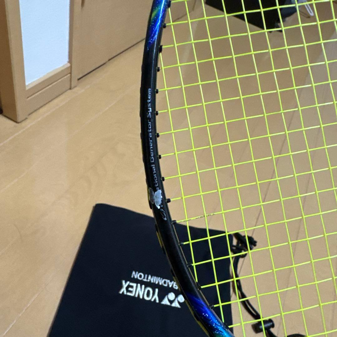 YONEX バドミントンラケット 3U 66g イエロー