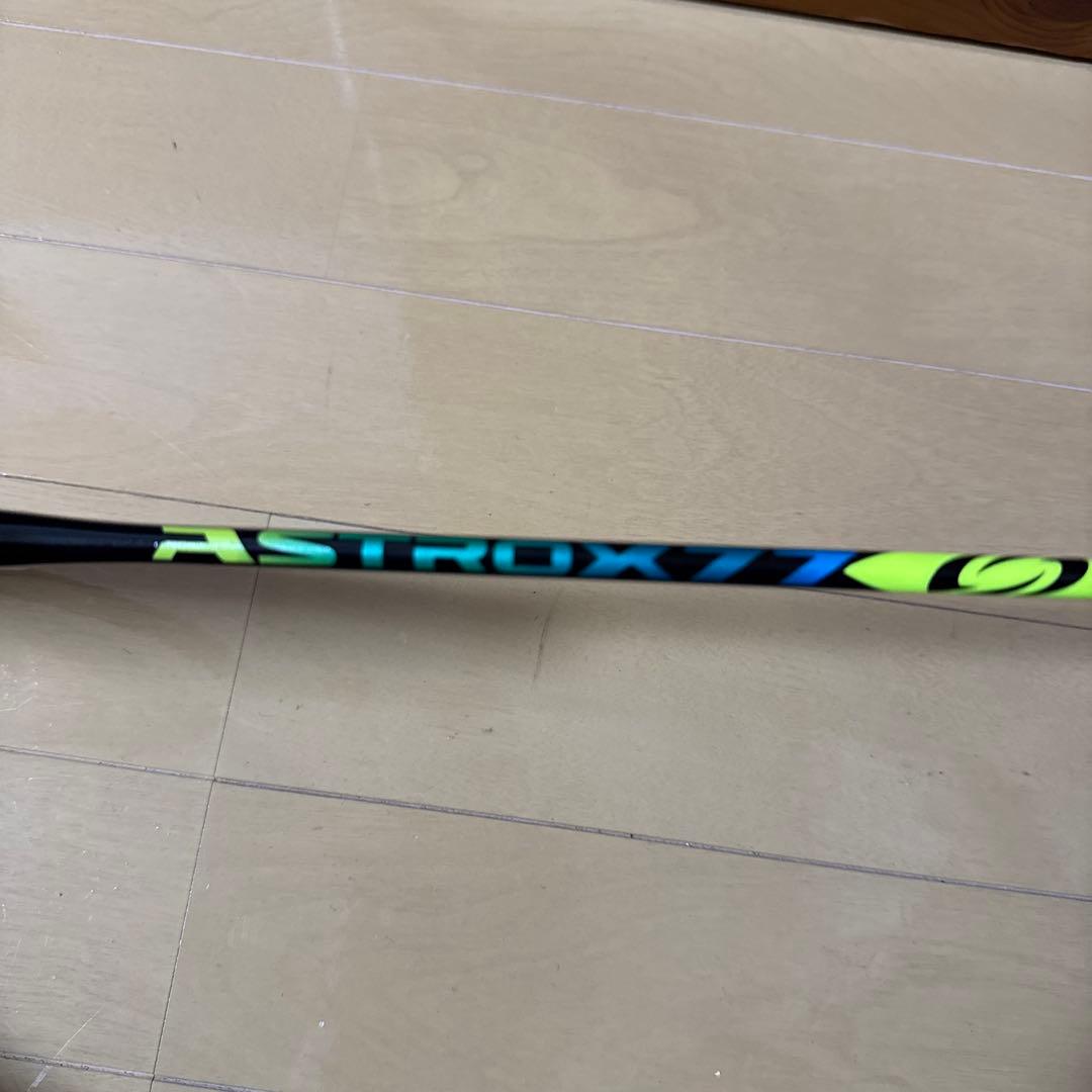 YONEX バドミントンラケット 3U 66g イエロー