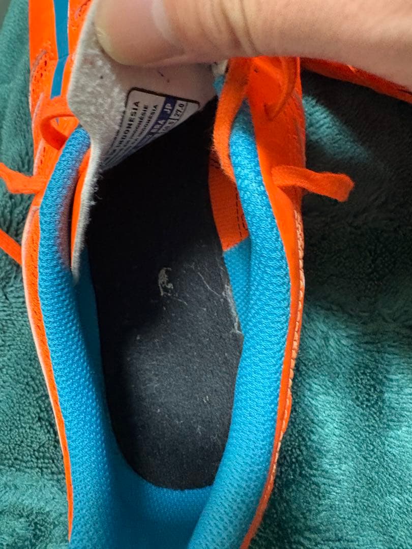 Mizuno フットサルシューズ