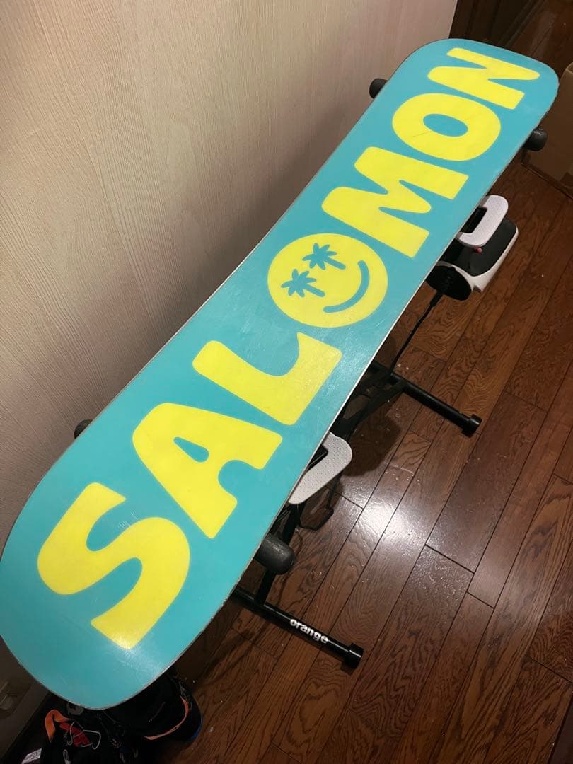 美品　キッズスノーボード３点セット　サロモン120cm バートン24cm