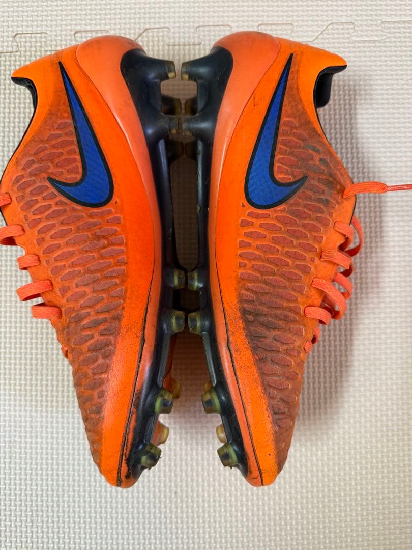 Nike マジスタFG