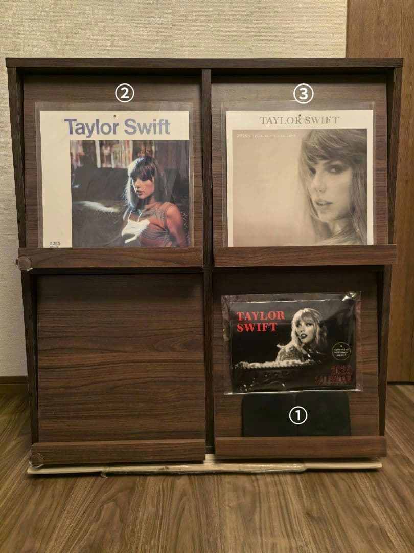 Taylor Swift / テイラー・スウィフト カレンダー３部