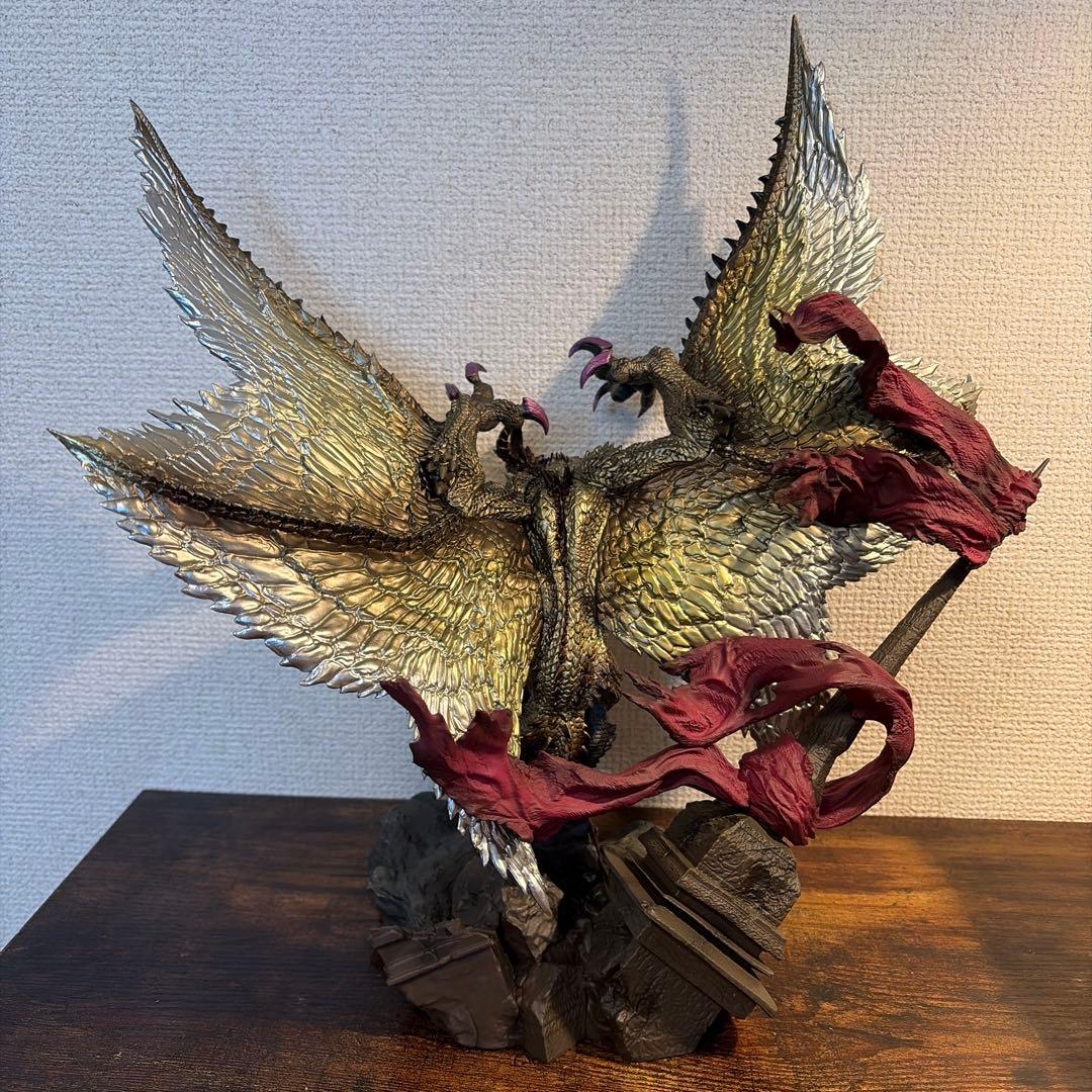 モンスターハンター　シャガルマガラ　クリエイターズモデル　初版