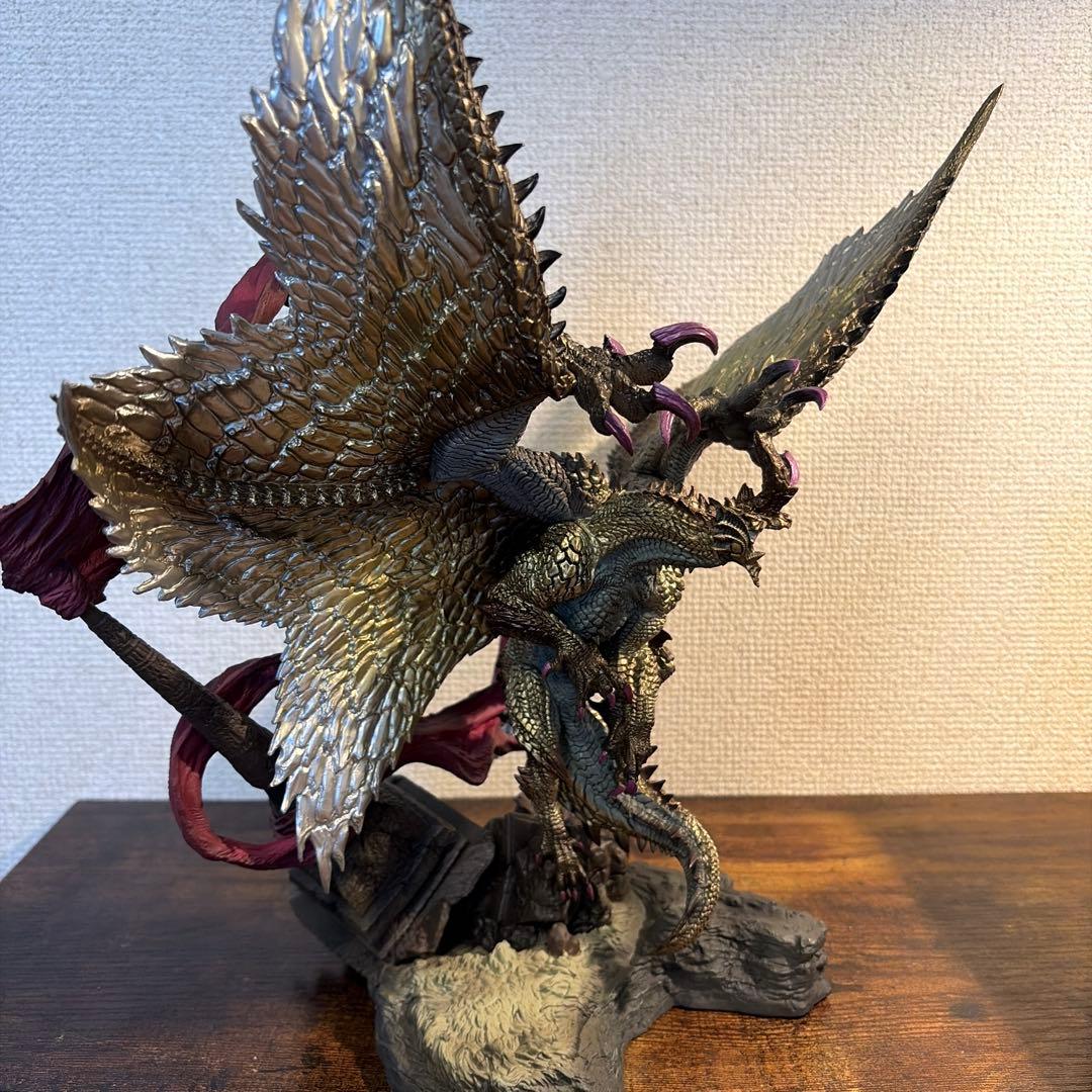 モンスターハンター　シャガルマガラ　クリエイターズモデル　初版