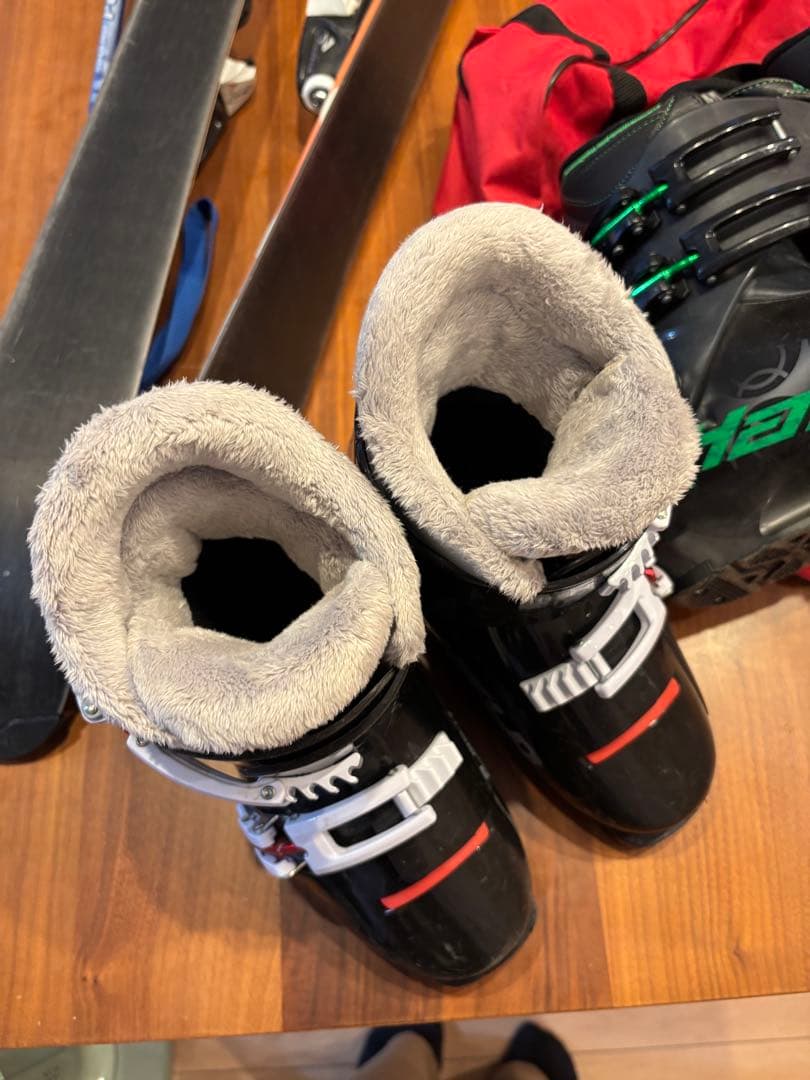 ROSSIGNOL 110センチ　スキーセット　ブーツストック付き
