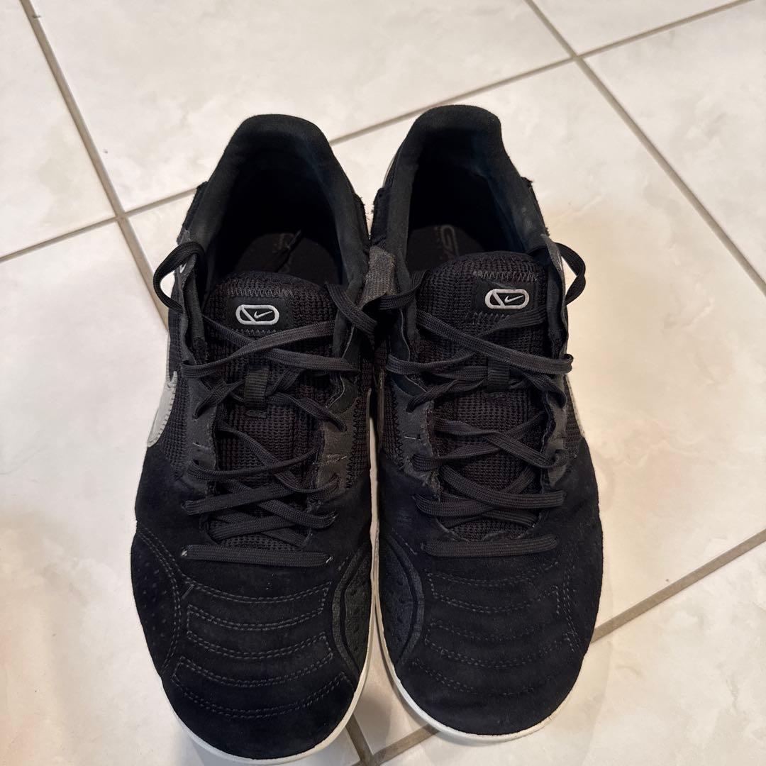 フットサル NIKE ストリートガト　25.5cm